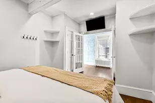 102 Front St, Marblehead, MA 01945 - Photo 10