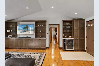 4 Michaels Dr, Tyngsborough, MA 01879 - Photo 8