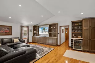 4 Michaels Dr, Tyngsborough, MA 01879 - Photo 6