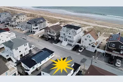 42 Commonwelath Ave, Salisbury, MA 01952 - Photo 12