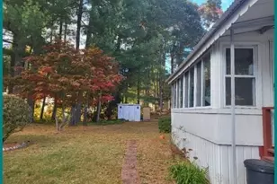 20 Forestdale Dr, Halifax, MA 02338 - Photo 4