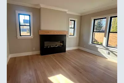 10 Webber Avenue #202, Bedford, MA 01730 - Photo 6