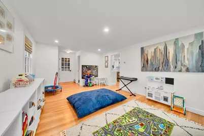 17 Wakefield St, Reading, MA 01867 - Photo 14