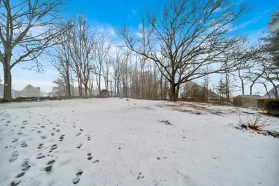 17 Wakefield St, Reading, MA 01867 - Photo 28