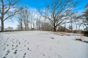 17 Wakefield St, Reading, MA 01867 - Photo 28