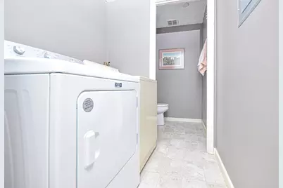 27 Rosewood Dr #27, Stoughton, MA 02072 - Photo 32