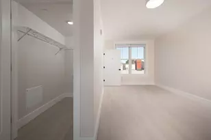 425 Border St, Boston, MA 02128 - Photo 14