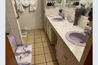 25 Belmont Street, Southbridge, MA 01550 - Photo 14