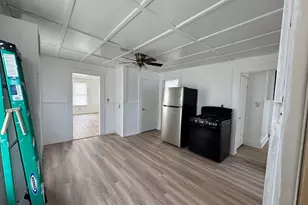 92 Emory St, Attleboro, MA 02703 - Photo 6