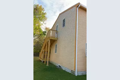 1042 Sassaquin Ave #2, New Bedford, MA 02745 - Photo 4