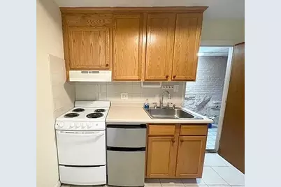 11 Grove #2, Boston, MA 02114 - Photo 6