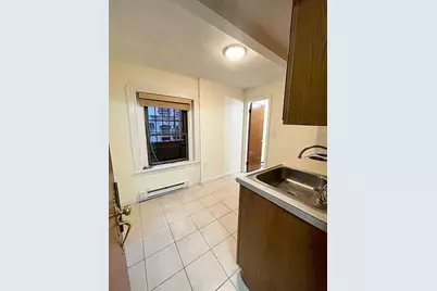 11 Grove #2, Boston, MA 02114 - Photo 4