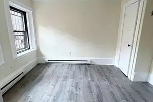 11 Grove, Boston, MA 02114 - Photo 2