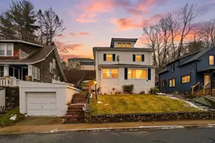 21 Francis Ave, Holyoke, MA 01040 - Photo 1