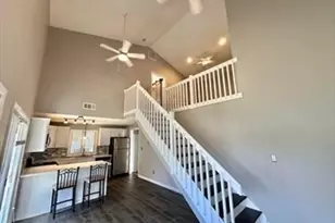 224 Walnut St, Agawam, MA 01001 - Photo 6