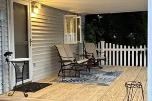 224 Walnut St, Agawam, MA 01001 - Photo 20