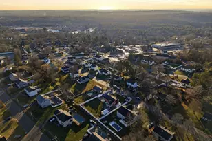 17 Cunniff Ave, Milford, MA 01757 - Photo 30