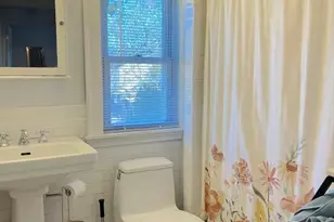 76 Cloverdale Rd, Newton, MA 02461 - Photo 6