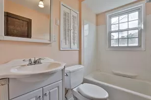 3 Veterans Ln, Stoneham, MA 02180 - Photo 20