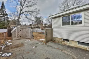 3 Veterans Ln, Stoneham, MA 02180 - Photo 36