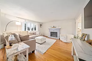 26 Sun Valley Dr, Braintree, MA 02184 - Photo 4