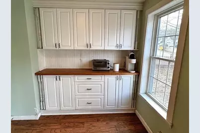 408 NE Main Street, Douglas, MA 01516 - Photo 18