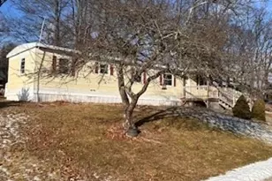 3 Heritage Dr, Warren, MA 01083 - Photo 2