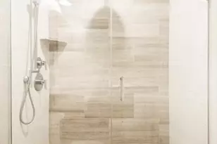 495 E 4th St, Boston, MA 02127 - Photo 14