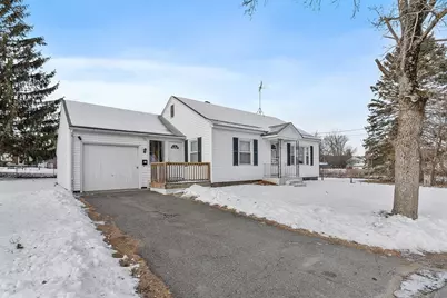 71 Hurd St, Fitchburg, MA 01420 - Photo 2