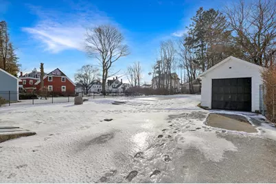 144 Ferry Street, Lawrence, MA 01841 - Photo 32