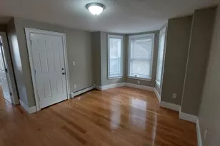 69 Parker St, Chelsea, MA 02150 - Photo 4