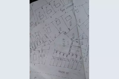 117 Dewey Ave, Haverhill, MA 01832 - Photo 1