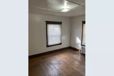 61-63 Dexter St #1, Springfield, MA 01105 - Photo 8