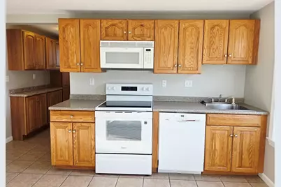 284 School St #1, Whitman, MA 02382 - Photo 4