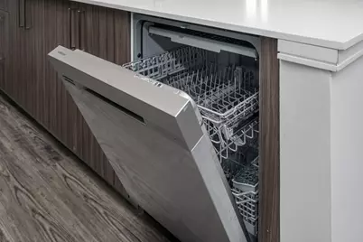 16 Laurel St #502, Everett, MA 02149 - Photo 8