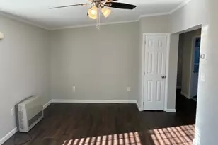 47 Washington St, Auburn, MA 01501 - Photo 8