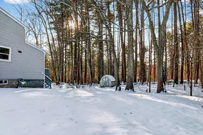 27 Beech St, Tyngsborough, MA 01879 - Photo 34