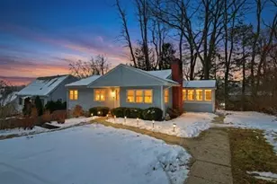 144 Almon Ave, West Springfield, MA 01089 - Photo 2