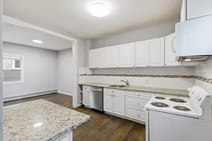 133 Marlborough St, Chelsea, MA 02150 - Photo 18