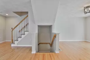 34 Groveland Commons Way, Groveland, MA 01834 - Photo 10