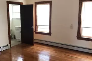 117 Thomas St, Fall River, MA 02723 - Photo 4