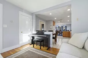 45 Lowell St, Woburn, MA 01801 - Photo 8