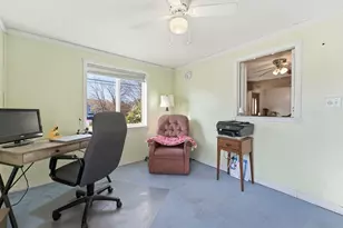 521 N Liberty St, Belchertown, MA 01007 - Photo 20