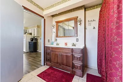 521 North Liberty Street, Belchertown, MA 01007 - Photo 12