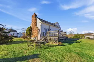 521 N Liberty St, Belchertown, MA 01007 - Photo 34