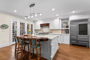 15 W Cedar St, Boston, MA 02108 - Photo 6