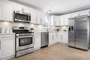 36 Azalea Ln, Marlborough, MA 01752 - Photo 10