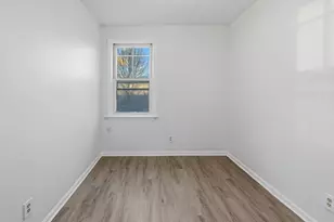 2229 S Main St, Fall River, MA 02724 - Photo 8