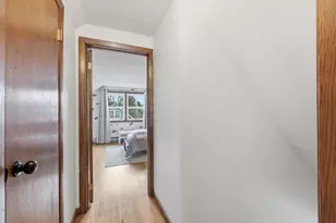 183 Ventura, Ludlow, MA 01056 - Photo 32