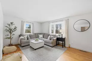 183 Ventura, Ludlow, MA 01056 - Photo 8